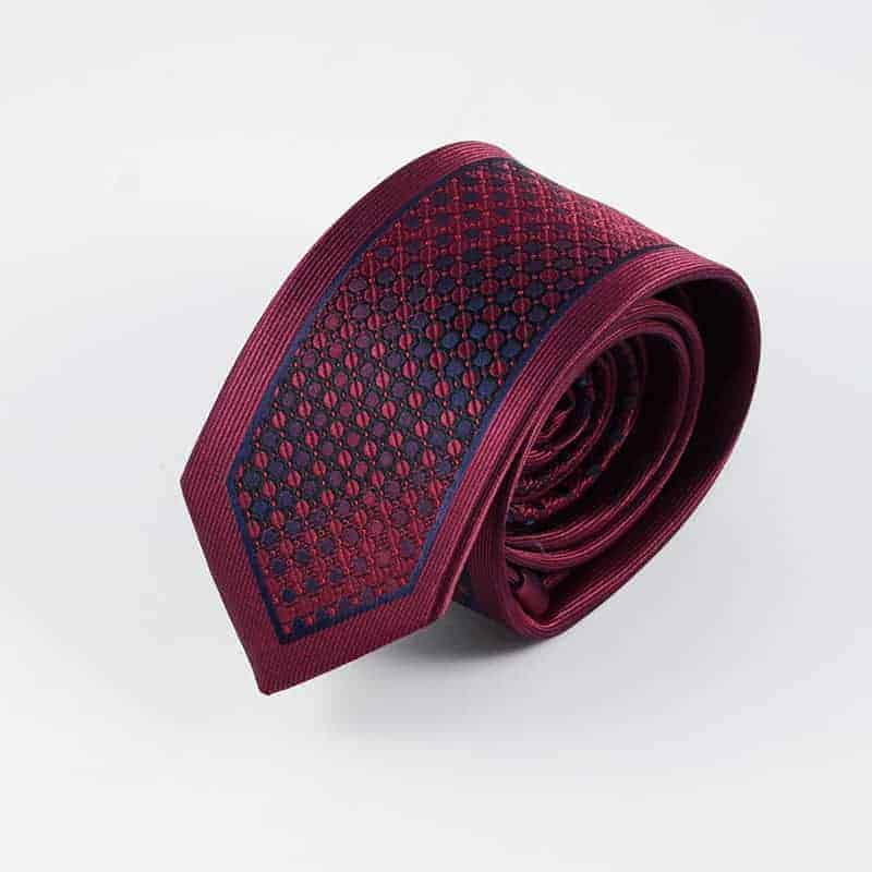 Klassisk rødt blåternet slips 5