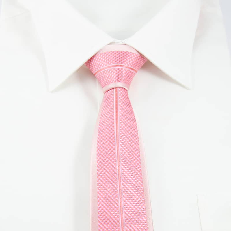 Moderne prikket lyserødt slips 6