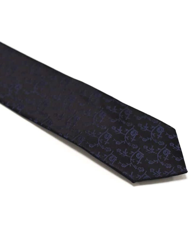 Sort-slips-med-mørklilla-motiv1